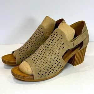 Euro Soft By Sofft Shoes Addley Open Toe Heeled Beige Sandals Sz 10 M Beach Chic